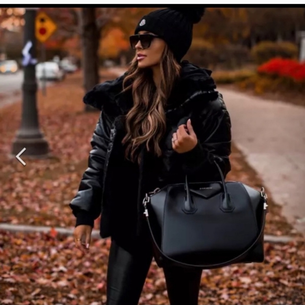 NEW NWT Beautiful Express reversible faux fur and leather coat-Black-XS